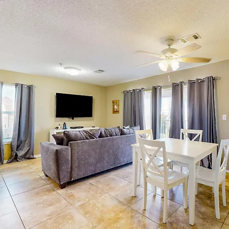 Sunset Harbour Villas 1-111 Navarre Room photo