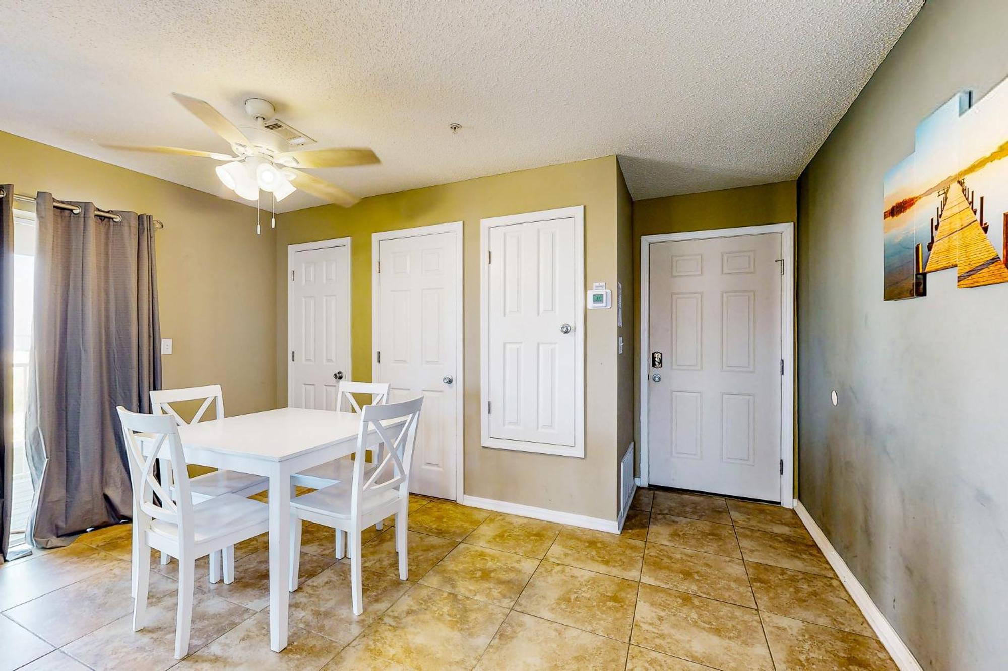 Sunset Harbour 1-111 Navarre